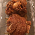 榮料理店 - てびち唐揚げ黒酢南蛮たれ（2個）600円