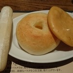 鎌倉パスタ - 焼き立てパン食べ放題    お好みの生パスタ＋￥380