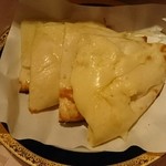 ヒマラヤ 川崎店 - チーズナン