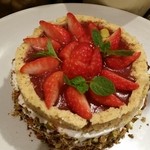 ヴィットーリア - シェフ自家製オーダーバースディケーキ