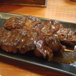 居酒屋 武双 - デカイ・旨い・牛レバー