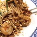 ハノイ・カフェ - ピーナツがいっぱい〜