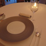 フランス料理 壺中天 - テーブルセット