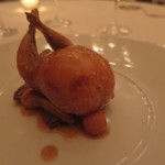 スペシャリテの鶉