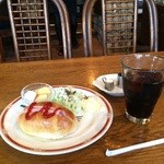 明日香 - ドリンク料金でこれだけ付くモーニングサービス、アイスコーヒー470円でした