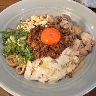 いかれたヌードル フィッシュトンズ_1