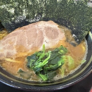 家系ラーメン王道 神道家_0