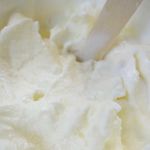 ウッドベリーズ - 途中愛媛レモンとクリームチーズをMixMixすると、酸味の強いチーズケーキのような味わいになり
      程よいコクと後味のさっぱり感が癖になって美味しいです。