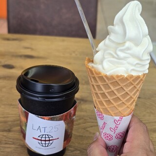 カフェラット ニジュウゴド_0