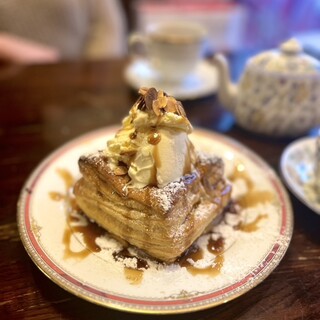 カフェ・ド・パルク_0