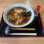 鈴木屋料理店 - 料理写真:ラーメン