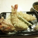 札幌かに家 - 牛しゃぶ御膳の天ぷら