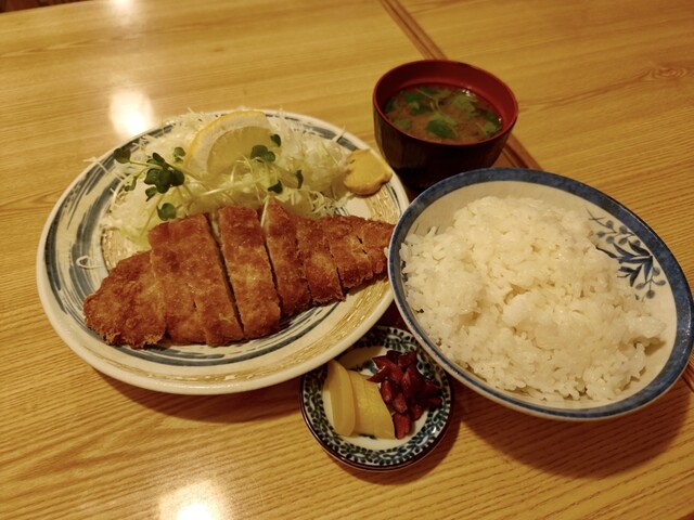 かつ新 （かつしん） - 八丁堀/とんかつ | 食べログ