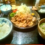 とんかつ いわい - 久々の生姜焼定食