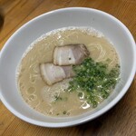 麺謹製3L's