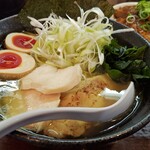 博多豚骨うまか丸