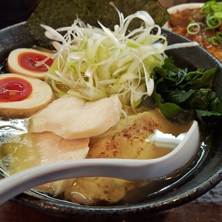 博多豚骨うまか丸_0