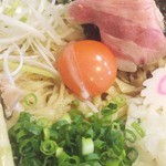 濃厚玉子と比内地鶏の油そば 2015年４月