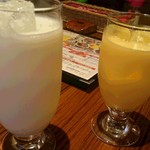 本格インド料理 MINA - ラッシー&マンゴーラッシー