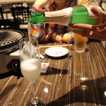 焼肉屋 かねちゃん 至粋亭 - 優しく注いでもらいました！