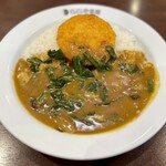 カレーハウスCoCo壱番屋 - 料理写真:とろ～りたまフライカレー
＋ハーフきのこ
＋ハーフほうれん草