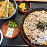 久兵衛屋 - 料理写真:ざるそばミニ海老天丼ランチ