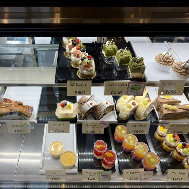 オザワ洋菓子店 - 本郷三丁目/ケーキ | 食べログ