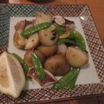 おおはま - 新じゃがとタコの炒め物