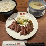 Fukusuke - 塩・牛たん焼き定食（8切） 1,580円
