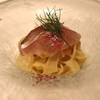 クッチーナ イタリアーナ ガッルーラ - 鯵とウイキョウと柑橘（はるか）の冷製パスタ　(2015/05)