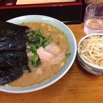 千葉家 - ラーメン大盛り９３０円＋もやし１００円