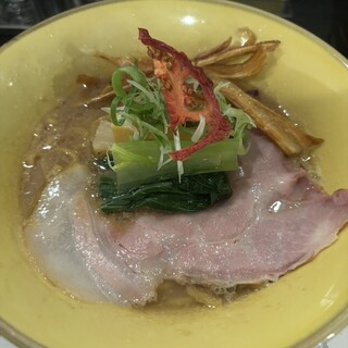サッポロ ラーメン ハチ_1