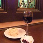 人間関係 cafe de copain - 赤ワインとスコーン