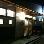 満腹 - みつけにくい路地にあります