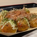 たこ風船 - たこ焼き6個、ソース無し、トッピングあり。