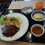 デミグラスハンバーグ定食