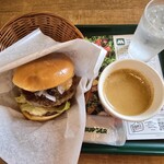 モスバーガー - 料理写真:朝の野菜バーガーセット(540円)です。