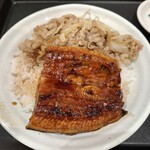 松屋 - 料理写真:うなぎコンボ牛めし
