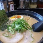 あらじん - 濃厚味噌豚骨ラーメン