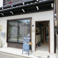 Osteria OLMO - こんな外観☆