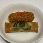 グリーン・グルメ - 料理写真:とろける明太バターコロッケと蒸し鶏の梅しそ揚げ春巻き