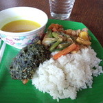 Thalassa 5* PADI Dive Resort - 昼食