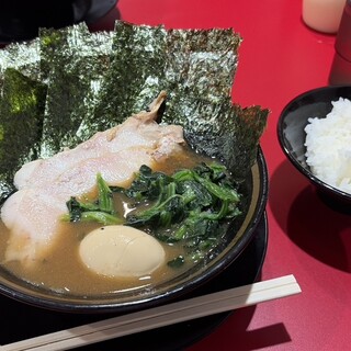 王道家味の継承店 カズ家_0