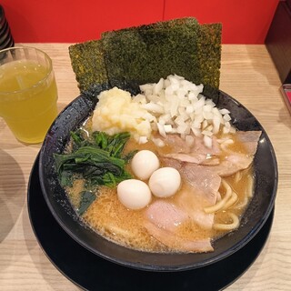 横浜家系ラーメン 有楽家_1