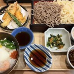夢庵 - 料理写真:合い盛り夢庵御膳(小うまか丼)¥1,704-