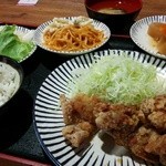 ちばチャン - 唐揚げ定食600円