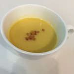 カフェ＆レストラン レインボー - コーンスープ