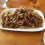 三久 - ★焼きそば大盛＝８３０円★