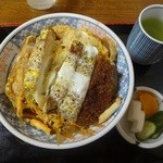 東島屋 - かつ丼