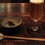 蕎麦 シカモア - ビールとお通し